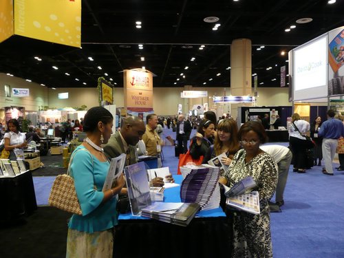 orlando book signing-july08 (21).jpg