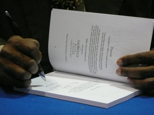 orlando book signing-july08 (23).jpg